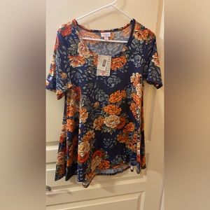 LuLaRoe top